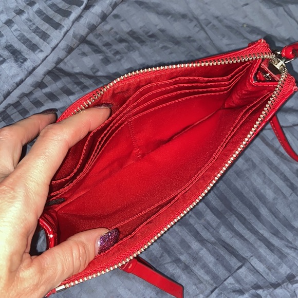 Coach Wristlet Cherry Red Patent Quilted - Picture 11 of 13